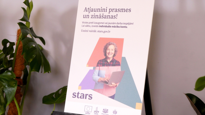 STARS plakāts
