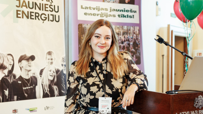 Viktorija Tkačenko, Jaunatnes politikas nodaļas projekta koordinatore