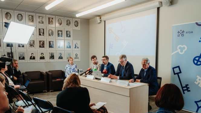 Preses konference