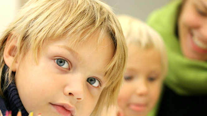 Skola zēns