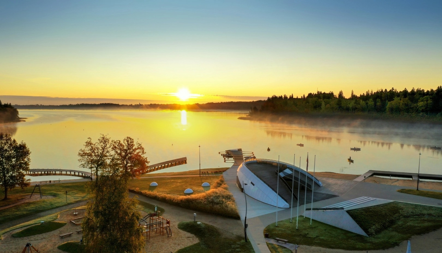 Alūksnes Pilssala no putna lidojuma