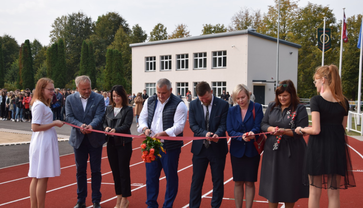 Kandavas Lauksaimniecības tehnikumā atjaunots stadions un dienesta viesnīca
