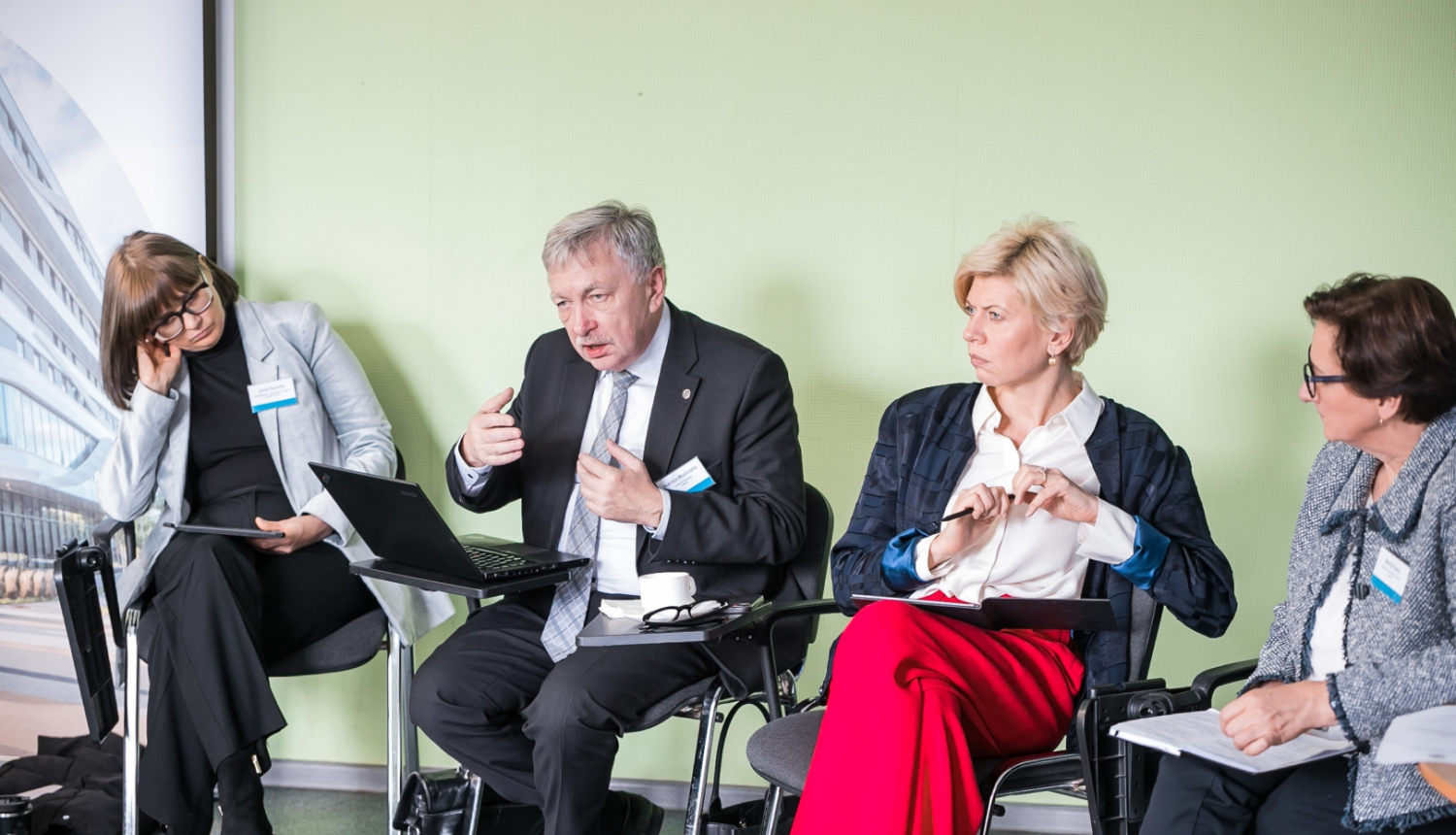 Diskusija Cēsīs