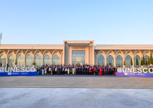 UNESCO konferences dalībnieku kopbilde