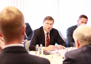 Apaļā galda diskusija "Kā mazināt Eiropas Savienības pētniecības un inovāciju plaisu dalībvalstu vidū?”