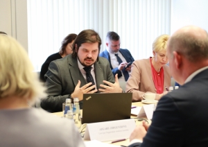 Apaļā galda diskusija "Kā mazināt Eiropas Savienības pētniecības un inovāciju plaisu dalībvalstu vidū?”