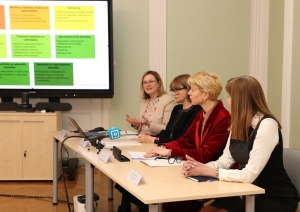 IZM un LU paraksta vienošanos par studiju kursa pedagogiem “Seksuālā izglītošana: starptautiskā pieeja” sagatavošanu