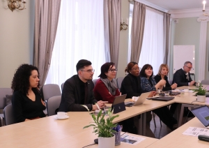Francijas Nacionālo pieaugušo profesionālās izglītības aģentūras AfPA, Eiropas profesionālās izglītības asociācijas EVTA un Eiropas profesionālās izglītības iestāžu asociācijas EVBB vizīte IZM.