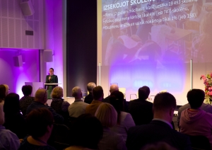 Iespējamā misija valdes priekšsēdētāja Ramona Urtāne prezentē STEM skolotāju līderības programmu