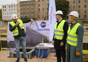 Komandu sporta spēļu halles – kapsulas iemūrēšanas svētki