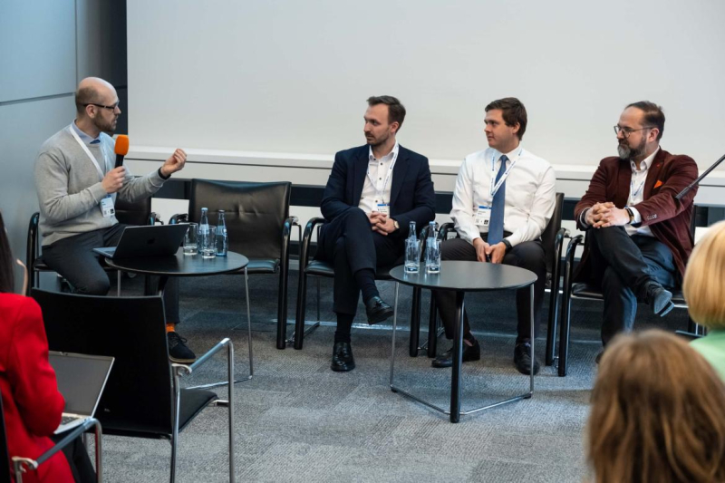 Panel discussion “Innovating the Future – A Focus on the Baltic Nations”. From left: Moderator Siim Kinnas, Estonian representative Siim Erik Akermann, Counsellor for Research and Space Affairs at the Permanent Representation of Latvia to the EU Aleksandrs Mārtiņš Blūms and Lithuanian representative Tadas Tumėnas. Publicity photo: EUREKA.