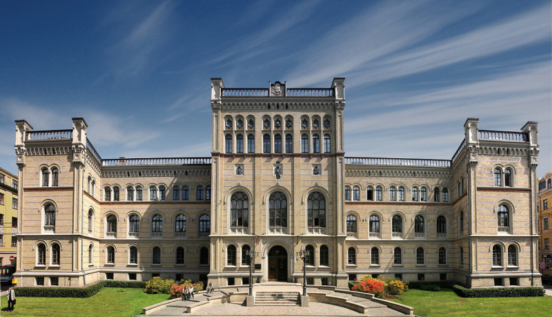 Latvijas Universitāte