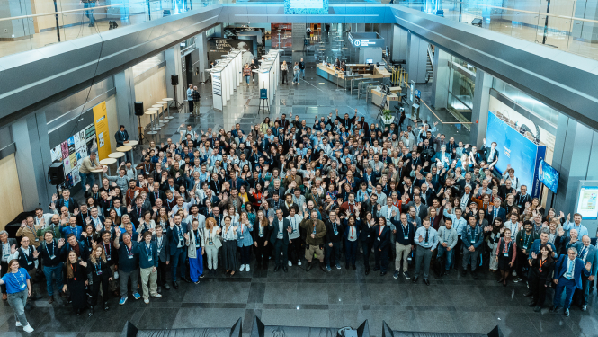 Starptautiskās konferences “Big Data from Space 2025” dalībnieku kopbilde