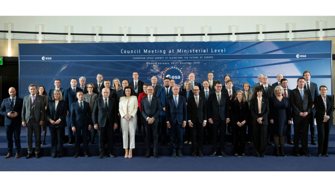 Eiropas Kosmosa aģentūras Ministru padomes sanāksmes Brēmenē kopbilde
