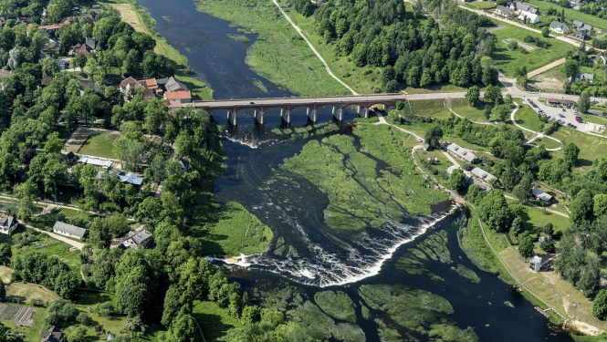 Kuldīga no putna lidojuma
