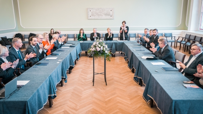 IZM, LU, 12 pašvaldības un Daugavpils Universitāte paraksta sadarbības memorandu