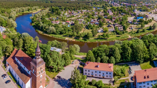 Valmiera no putna lidojuma