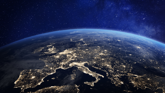 Naksnīgs skats uz Eiropu no satelīta 