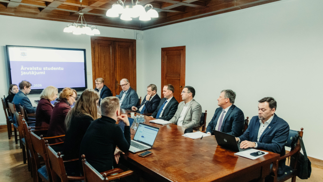 Kopbilde no tikšanās ar Latvijas universitāšu rektoriem un prorektoriem