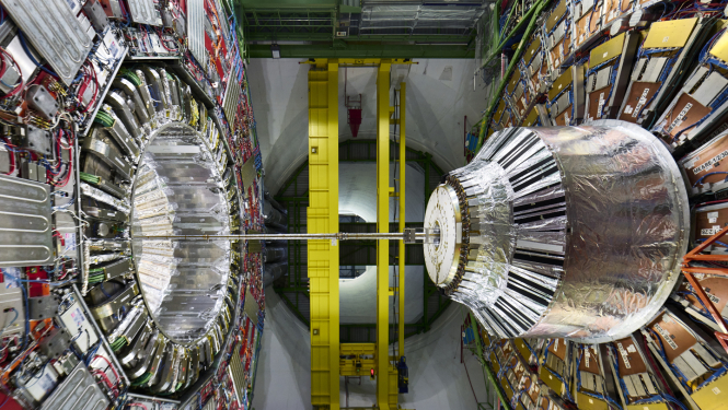 CERN paātrinātājs