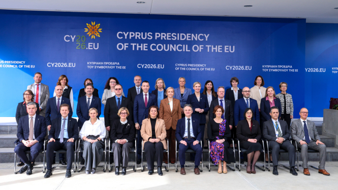 Eiropas Savienības par izglītību atbildīgo ministru neformālās sanāksmes dalībnieku kopbilde