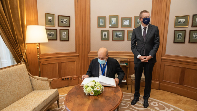 Parakstīts Latvijas un Francijas rīcības plāns sadarbībai izglītībā un zinātnē 2020. –2025. gadam