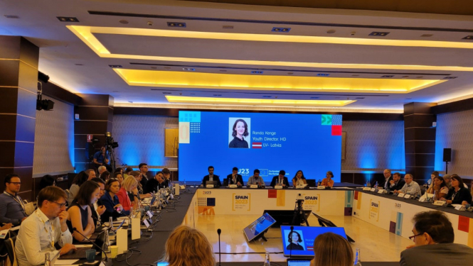 Aizvadīta Eiropas Savienības jaunatnes jomas direktoru sanāksme Spānijā