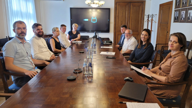 Fizikas skolotaju asociacija IZM