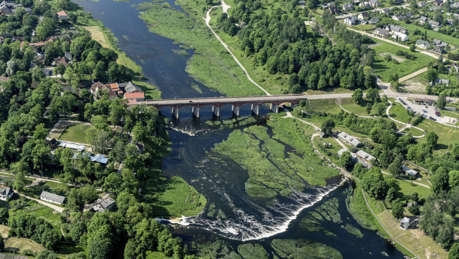 Kuldīga no putna lidojuma