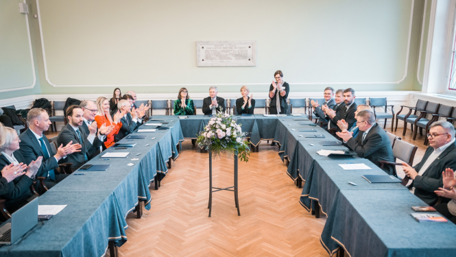 IZM, LU, 12 pašvaldības un Daugavpils Universitāte paraksta sadarbības memorandu