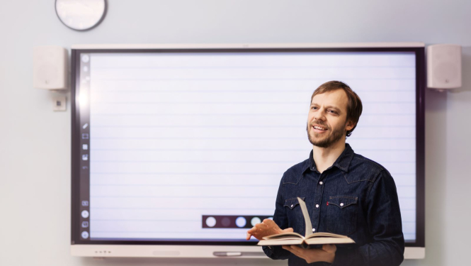 Māčitspēka skolotājs Jānis Knipsis