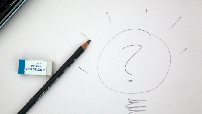 zīmulis un dzēšgumija