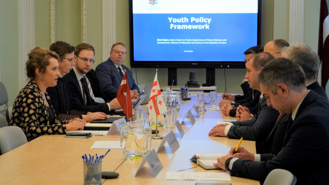 Tiksanas ar Gruzijas delegaciju