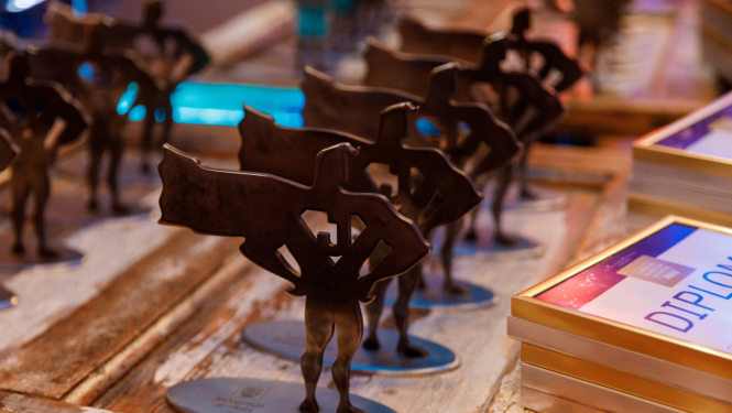 Labākais darbā ar jaunatni