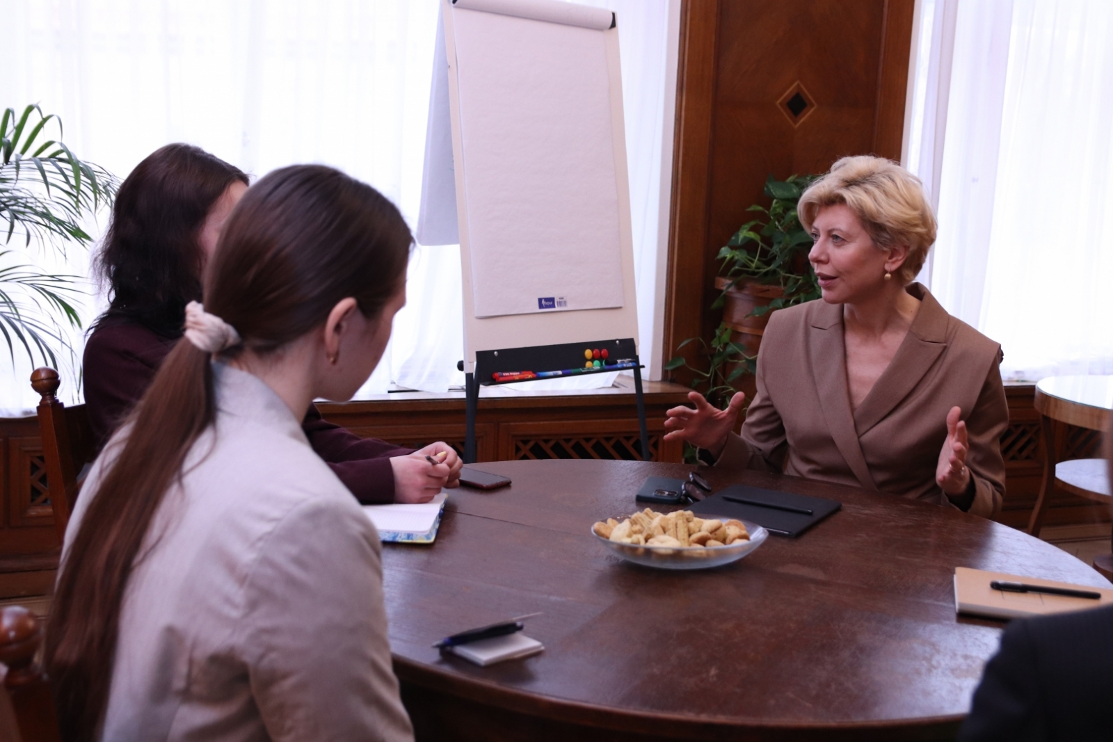 Ēnu diena Izglītības un zinātnes ministrijā