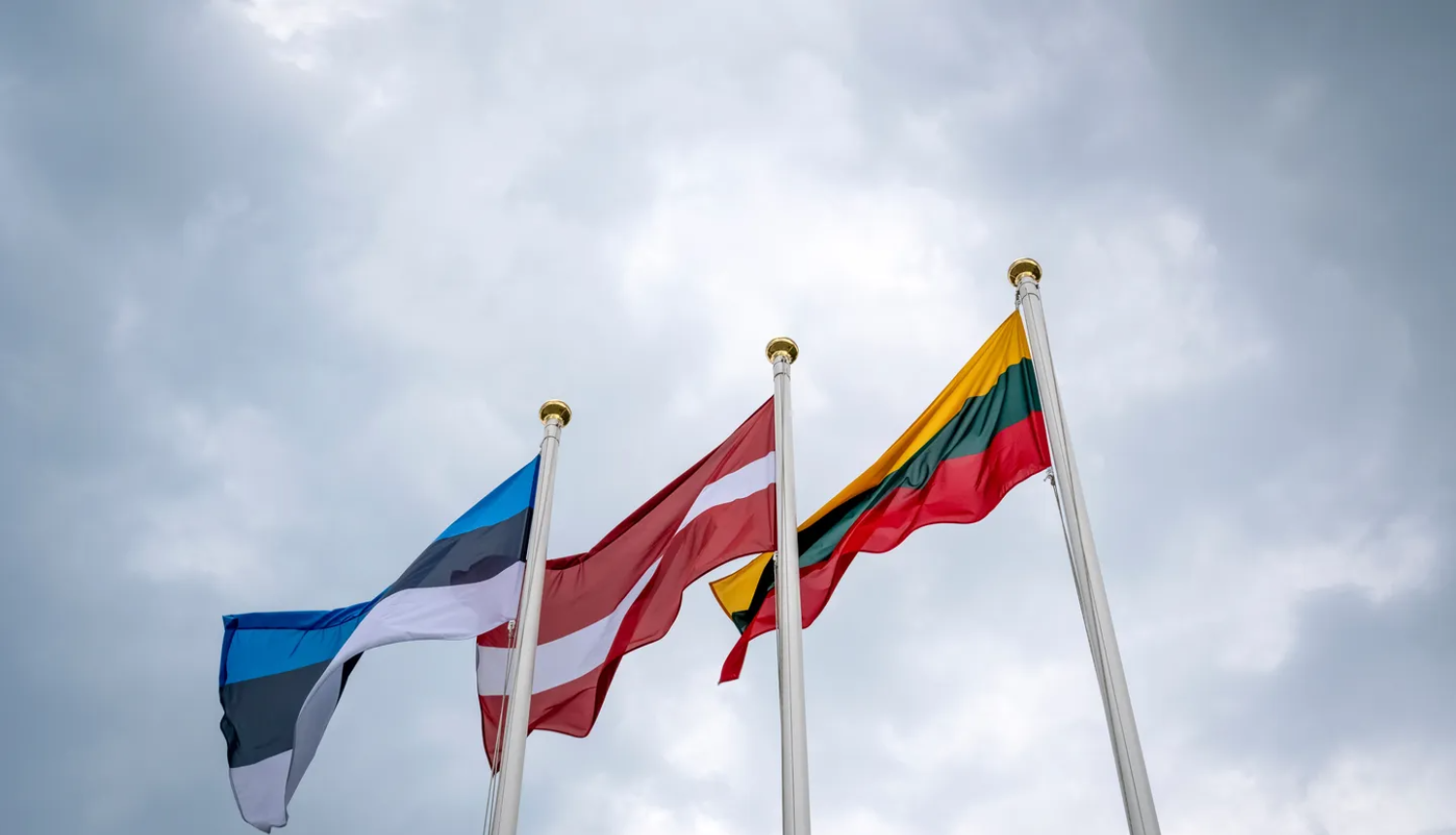 Igaunijas, Latvijas un Lietuvas karogs