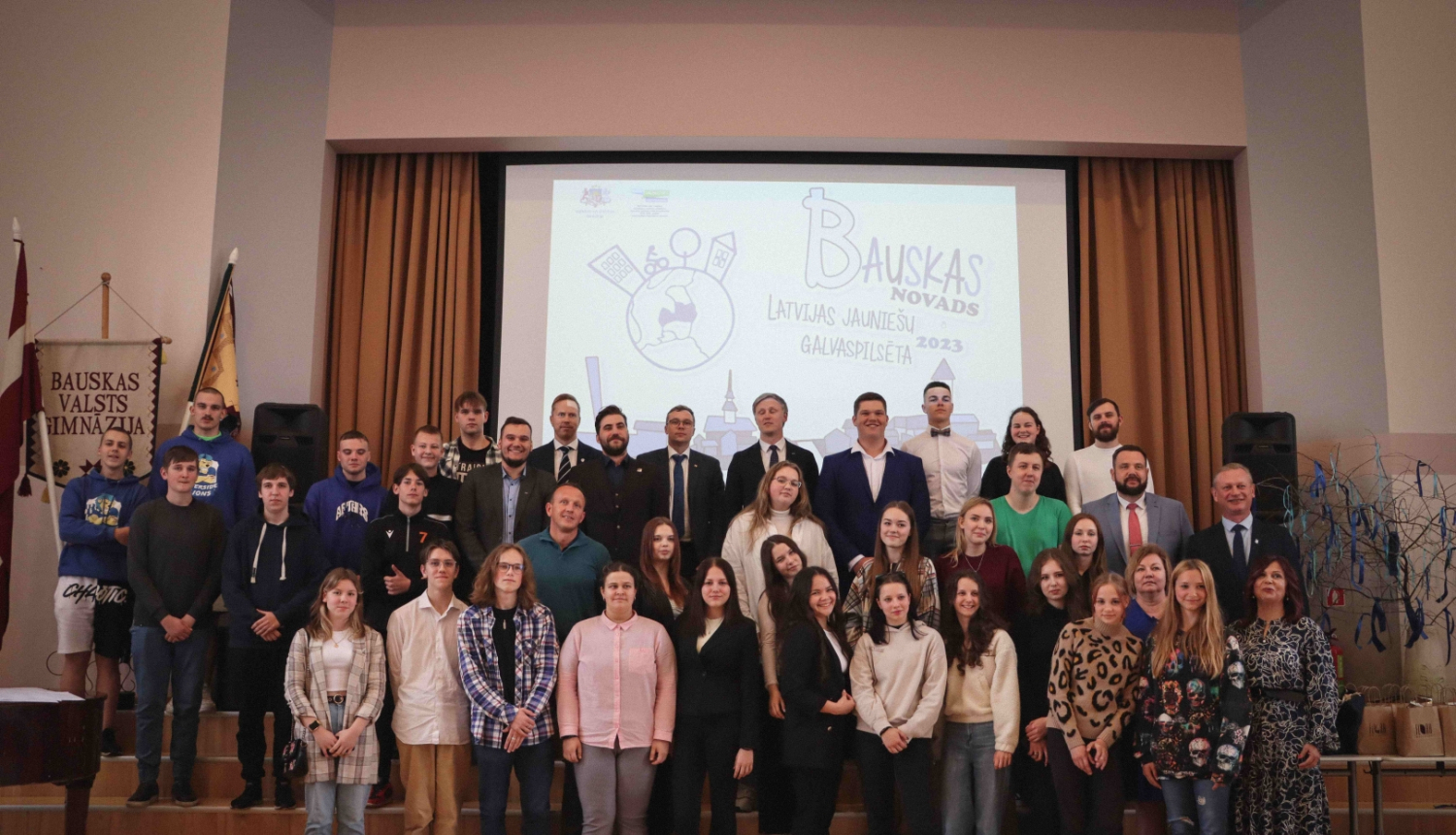 Jauniešu aktivitātes