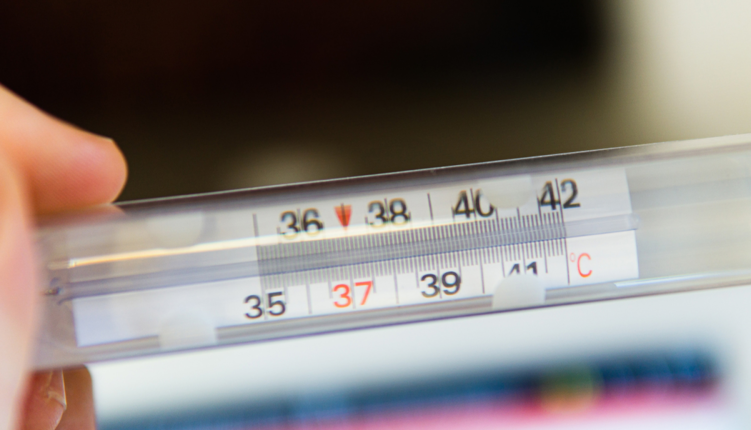 IZM aicina vecākus izturēties atbildīgi un ievērot rekomendācijas neapmeklēt vīrusa skartās valstis