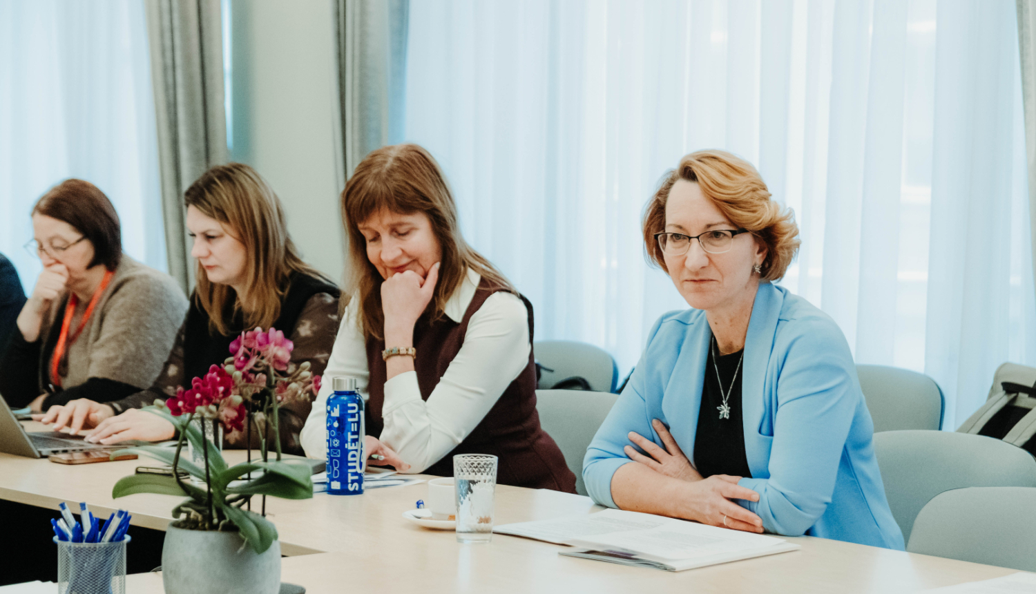 Izglītības un zinātnes ministre Daces Melbārde vada Konsultatīvo padomes sēdi