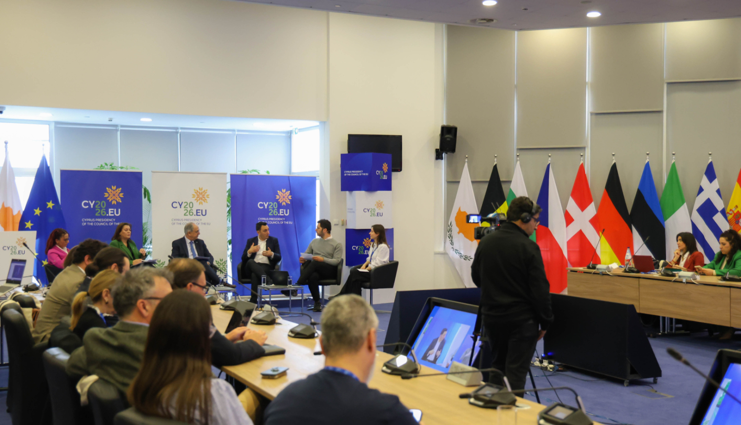 Diskusija Eiropas Jaunatnes konferencē