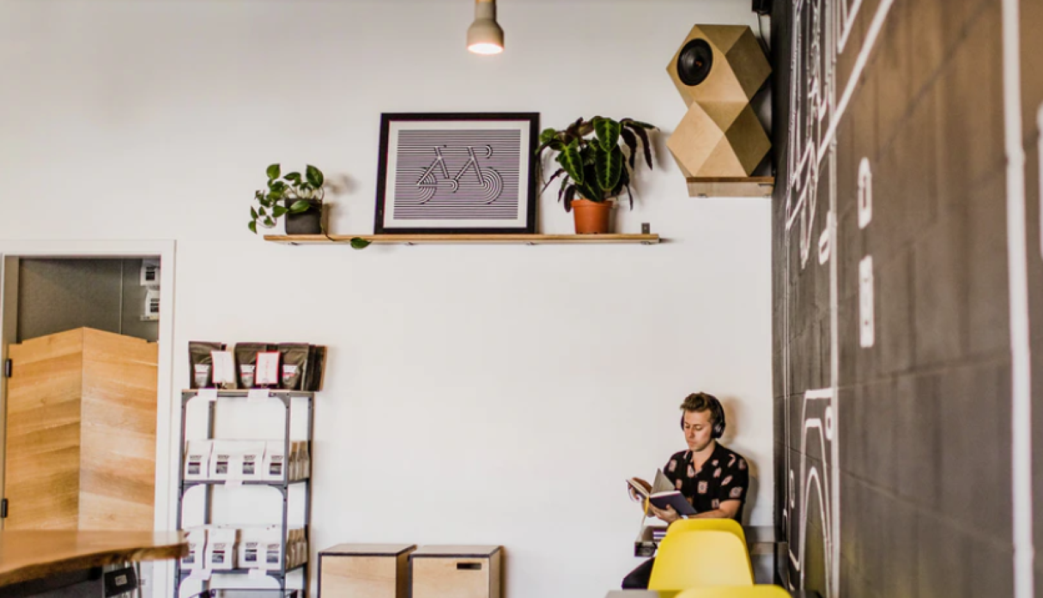 Attālinātās mācības pēc skolēnu brīvlaika ir optimālākais veids vīrusa izplatības ierobežošanai