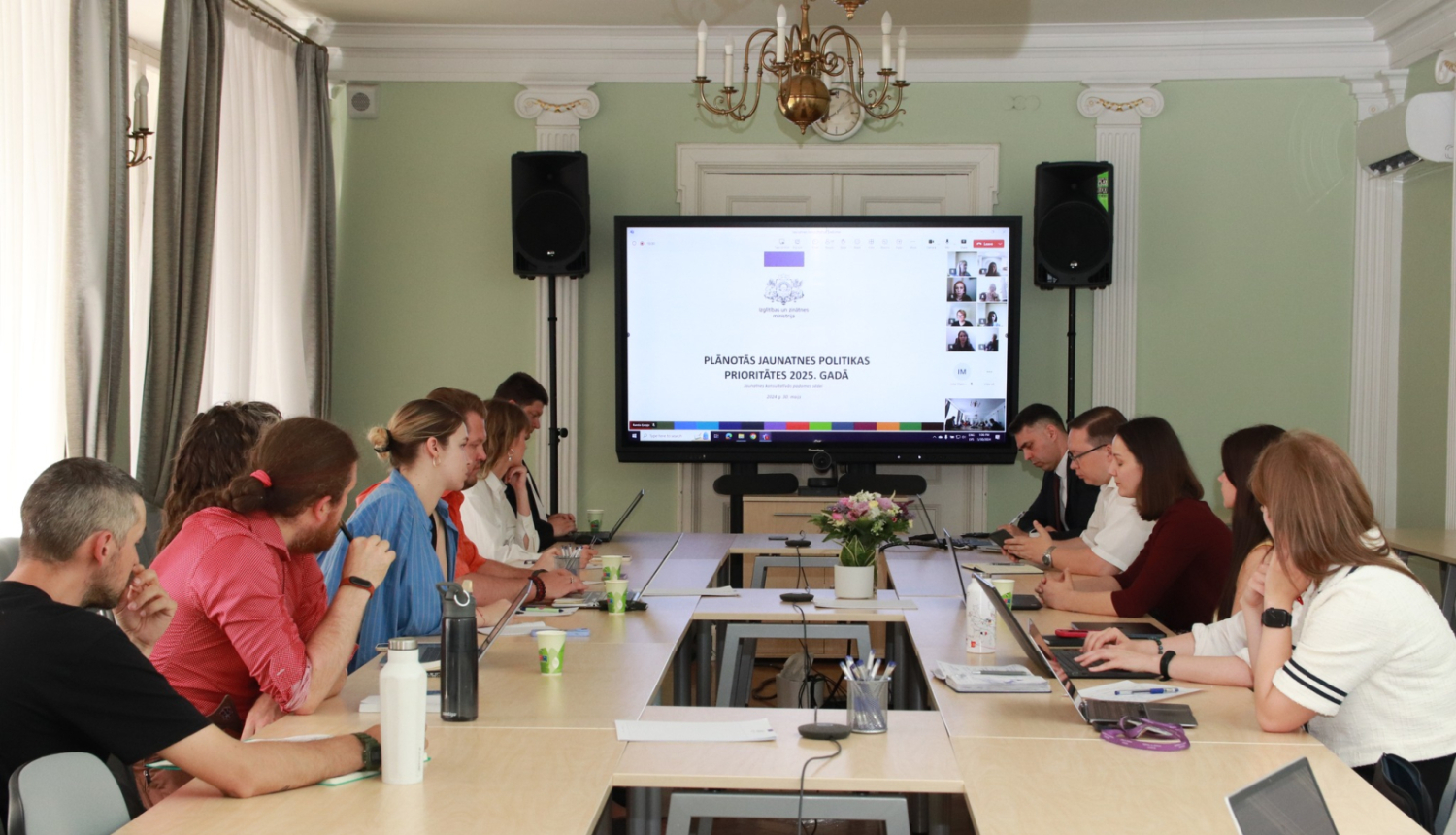 Jaunatnes konsultatīvās padomes sēde