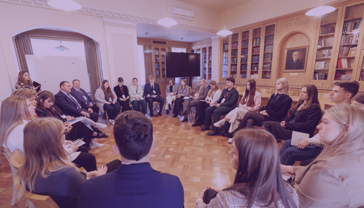 "Nacionālais Jaunatnes forums" – jaunieši