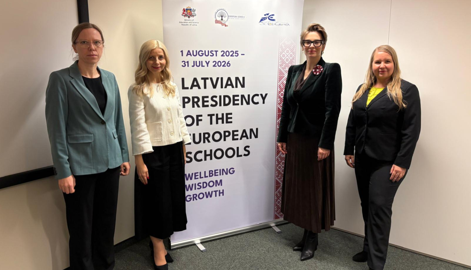 Latvijas prezidentūras komanda - Laura Treimane, Sarmīte Dīķe, Anita Vahere-Abražune un Maija Zvirbule