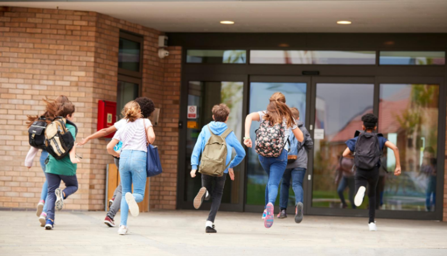 IZM aicina uz preses konferenci par skolu gatavību jaunajam mācību gadam