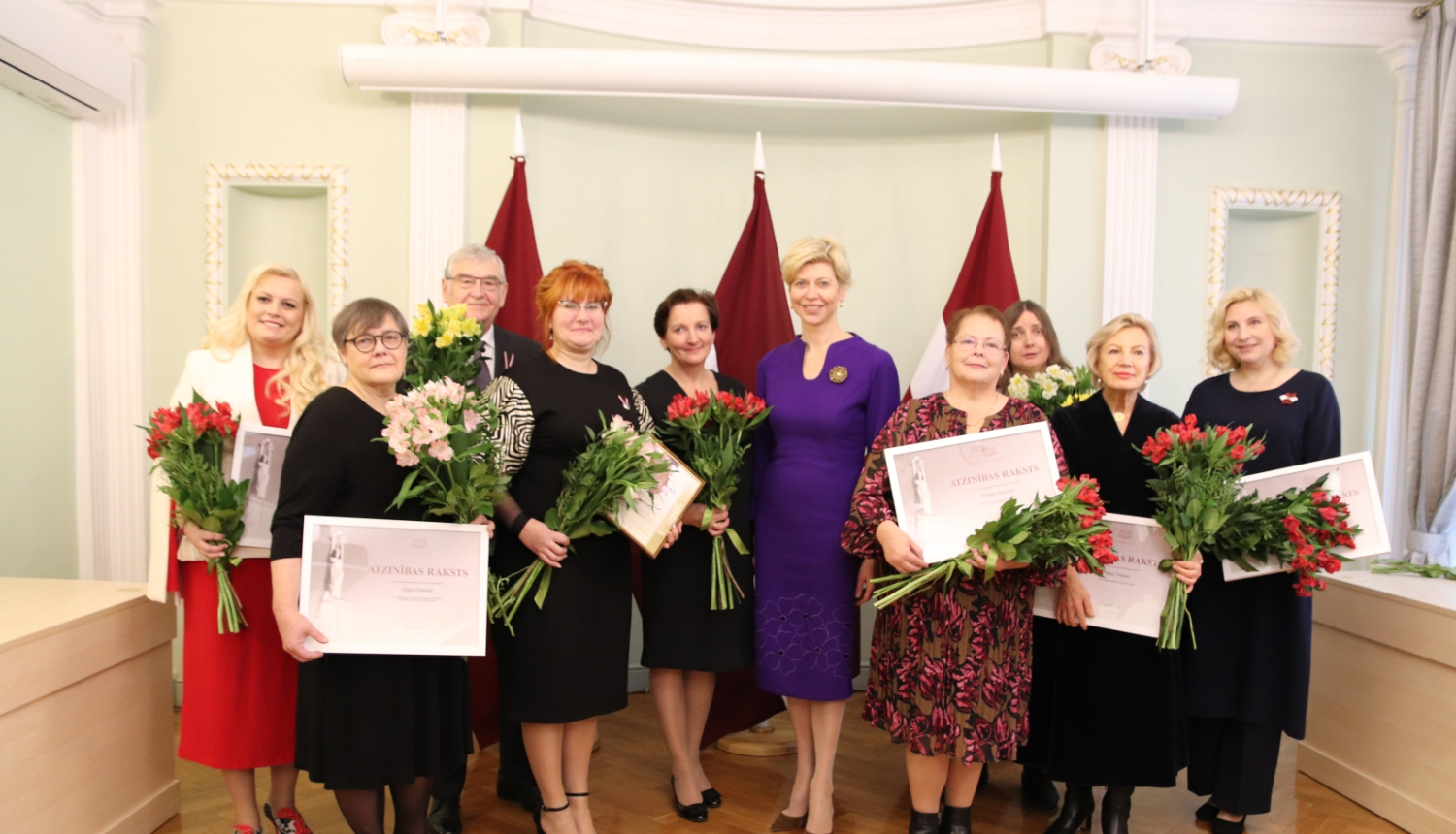 MK Atzinības rakstu pasniegšana