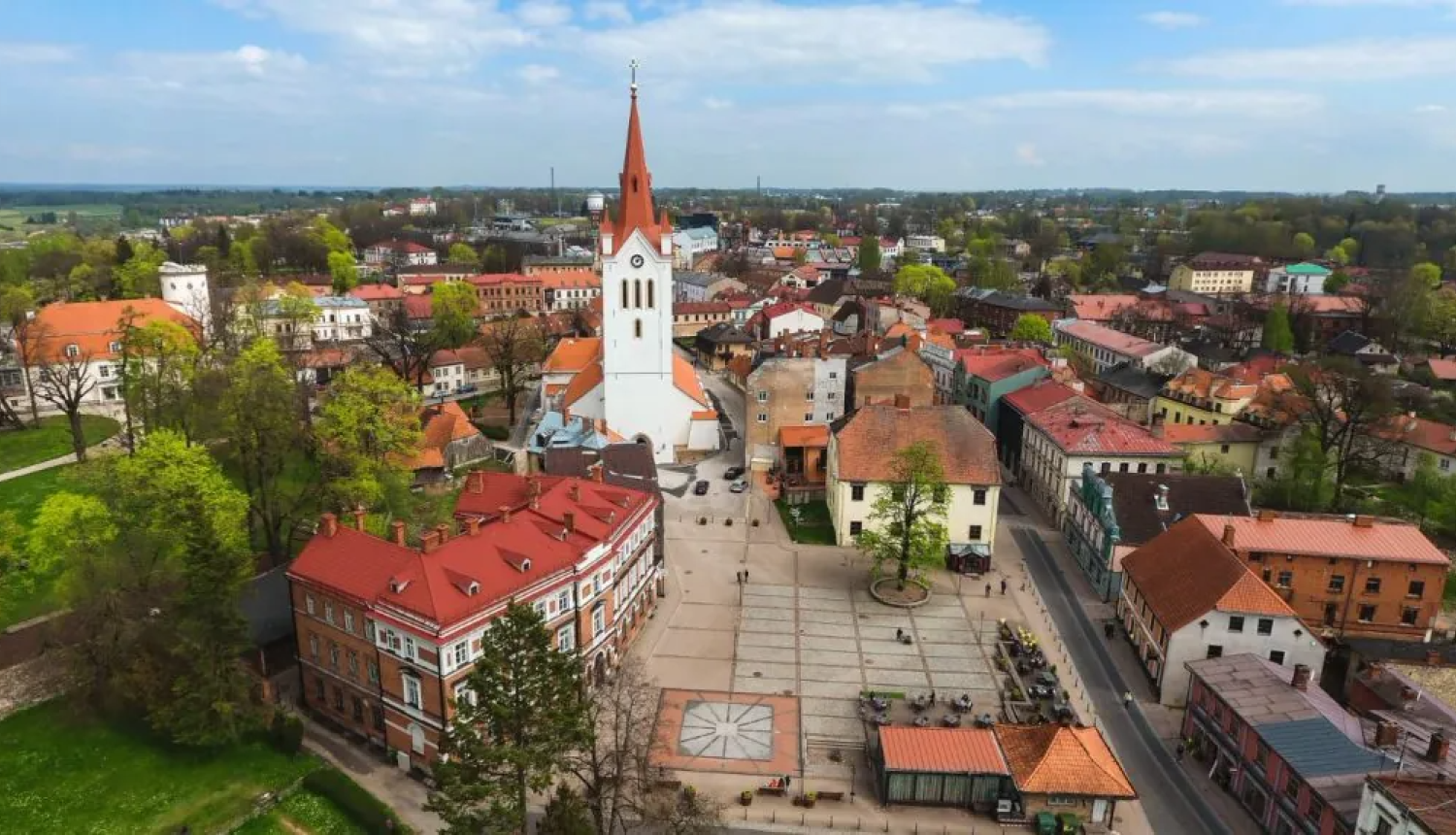 Cēsis no putna lidojuma
