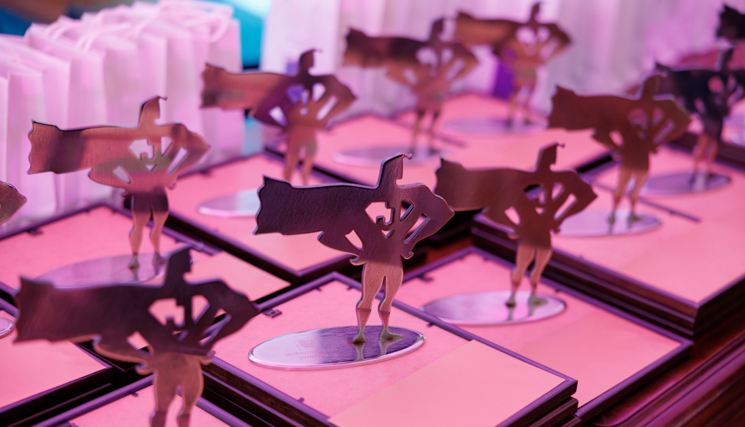 Labākais darbā ar jaunatni balvas 