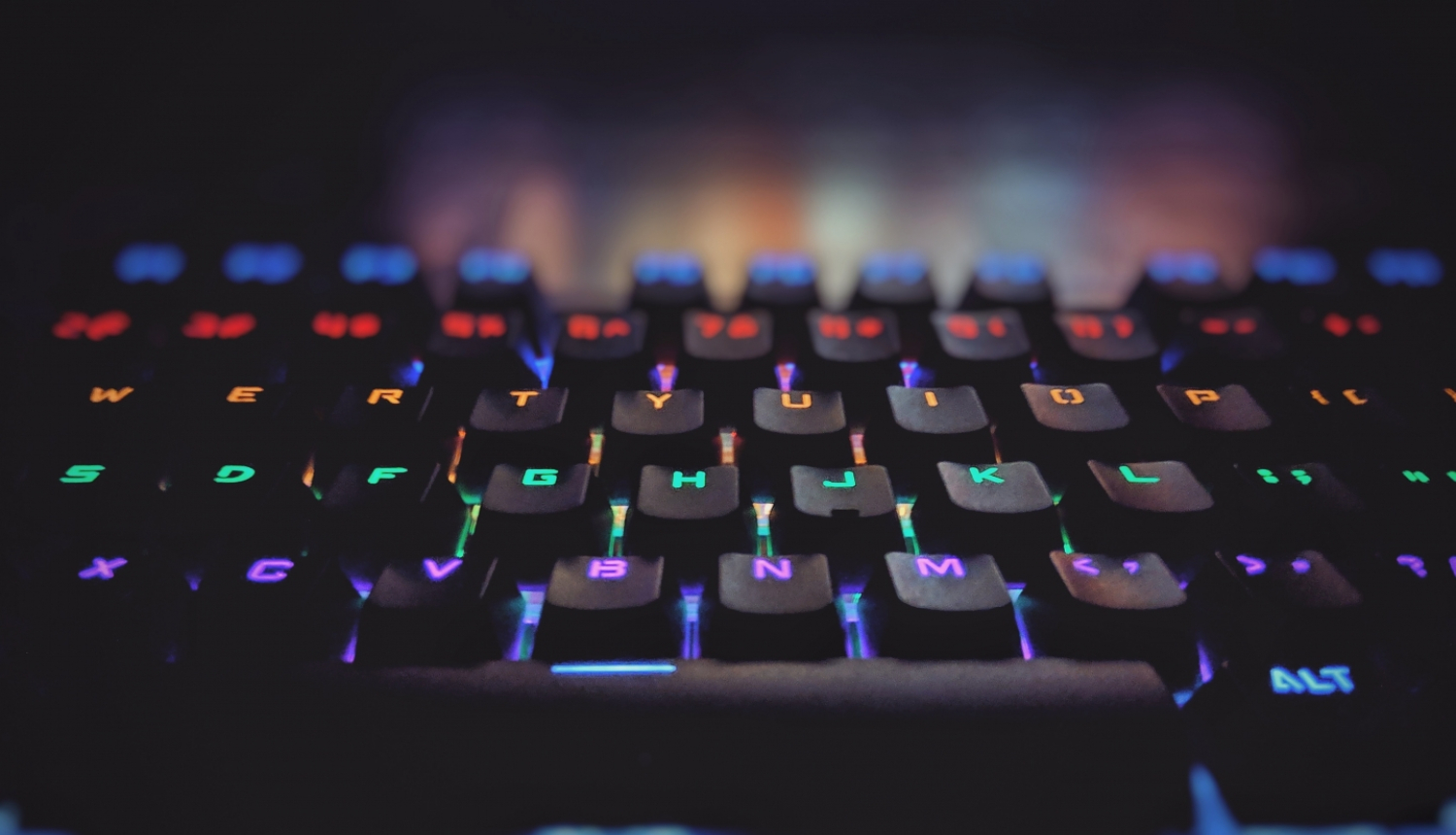 datora klaviatūras taustiņi