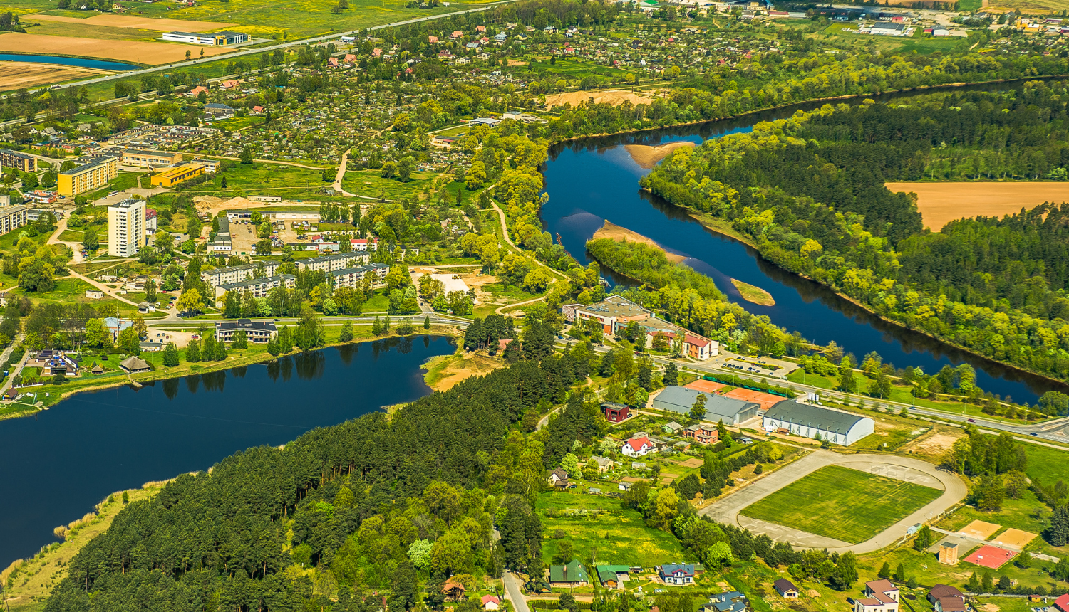 Ādaži no putna lidojuma vasarā